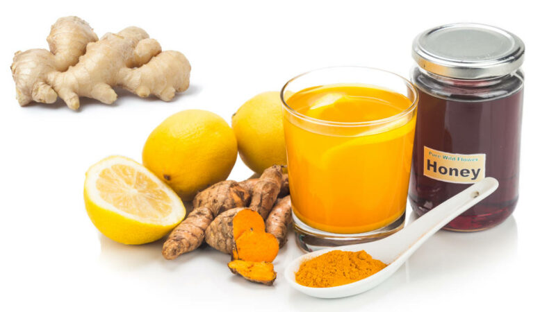 Daily Detox Lemon, Ginger, and Turmeric Tea
